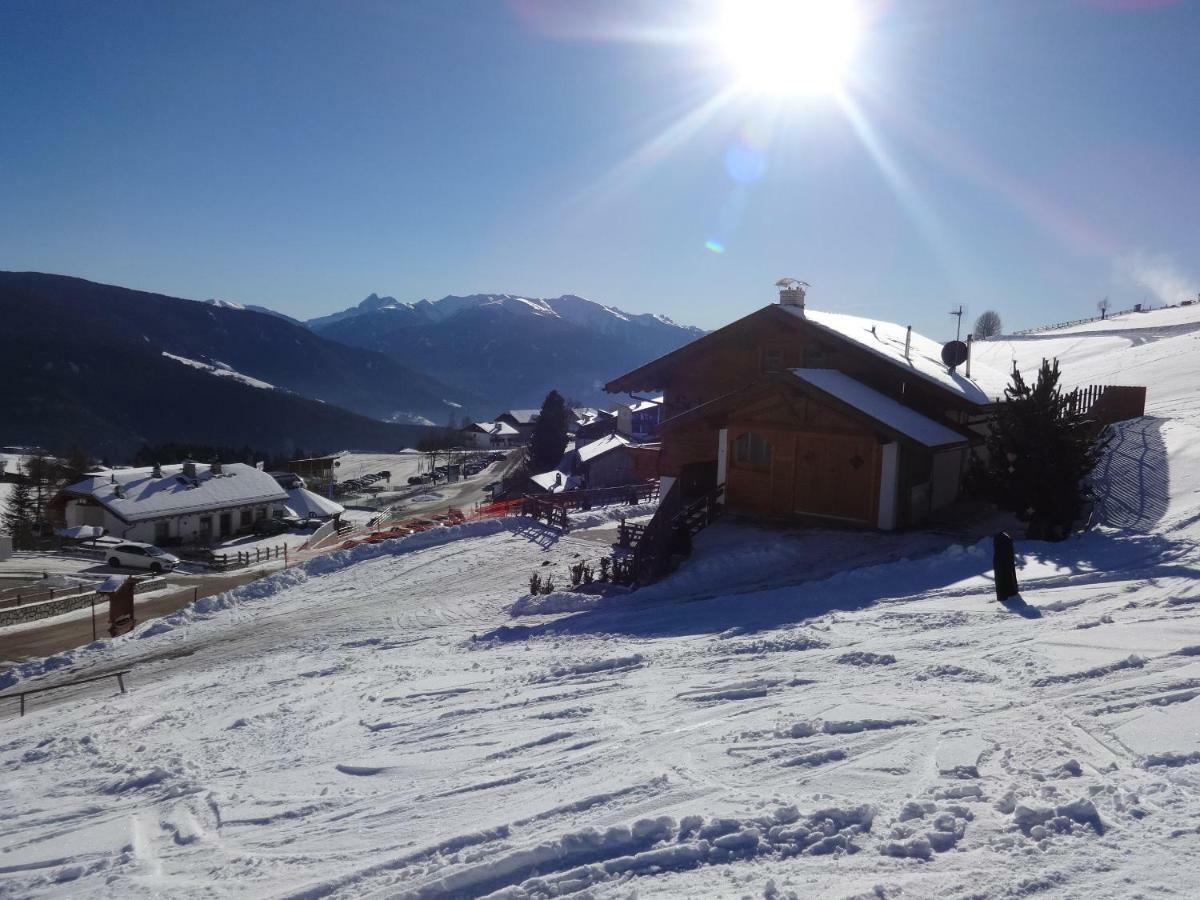 Schupfe- Direkt Neben Der Kabinenbahn Gitschberg Jochtal Maranza Buitenkant foto