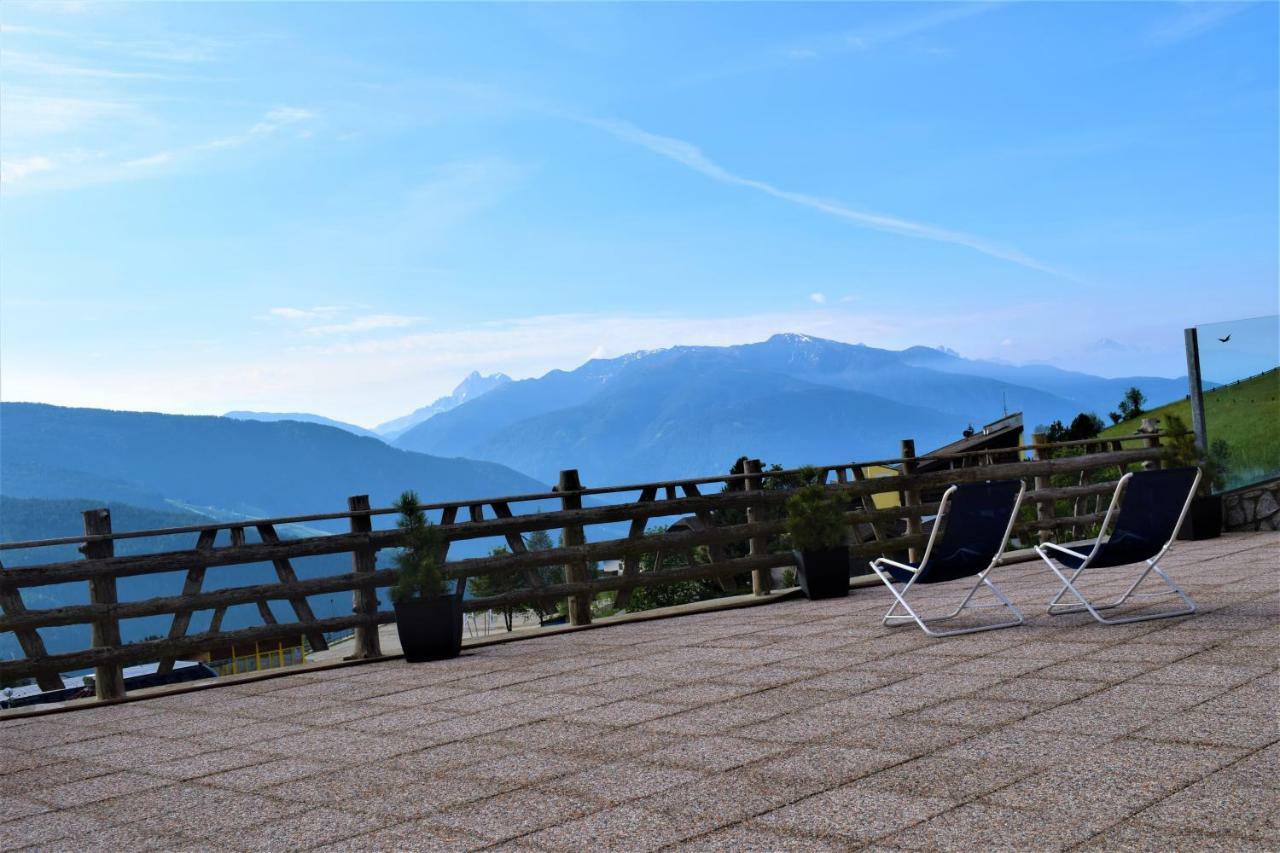 Schupfe- Direkt Neben Der Kabinenbahn Gitschberg Jochtal Maranza Buitenkant foto